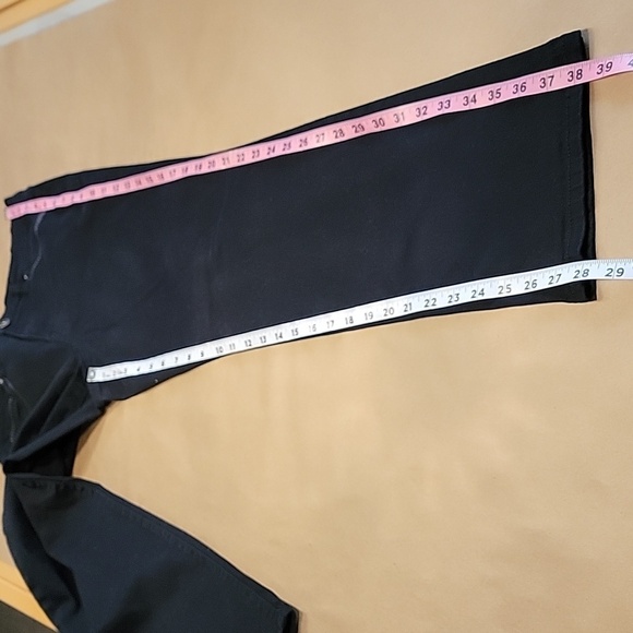 Style & Co. Size 12 S Black Straight Leg Jeans, Excellent, Like New Condition - Picture 6 of 13